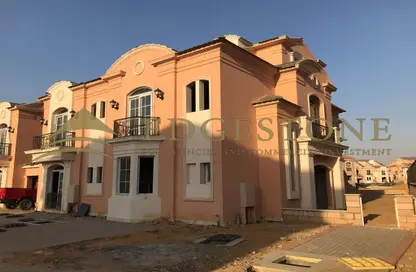 Villa - 3 Bedrooms - 3 Bathrooms for sale in Layan Residence - 5th Settlement Compounds - The 5th Settlement - New Cairo City - Cairo