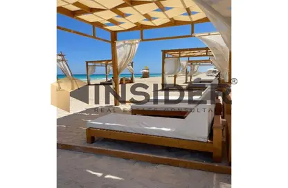 Chalet - 2 Bedrooms - 2 Bathrooms for sale in Seashore - Ras Al Hekma - North Coast