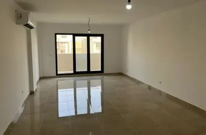 شقة - 2 غرف نوم - 2 حمامات للايجار في مون ريزيدنس - فيفث سكوير - التجمع الخامس - مدينة القاهرة الجديدة - القاهرة