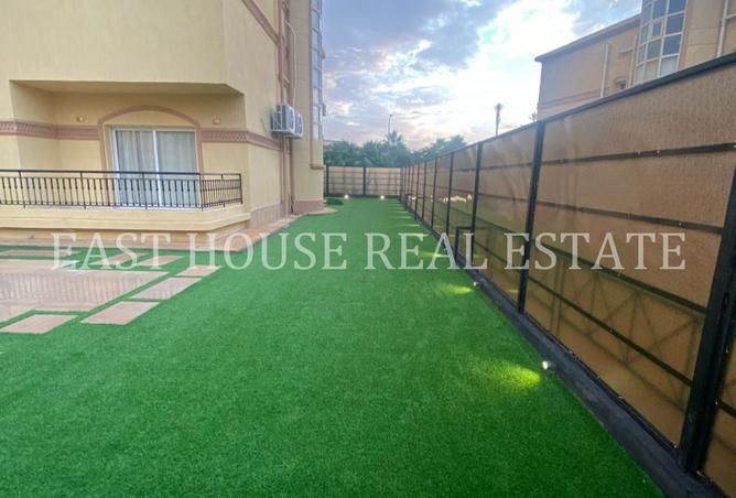 8193911 - Property Image 2