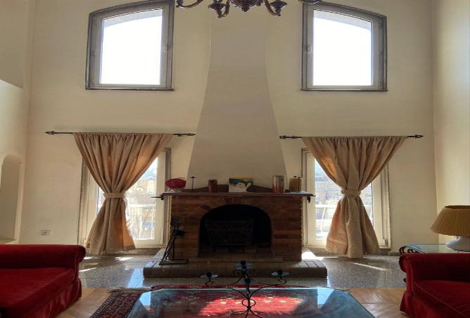 8061258 - Property Image 2