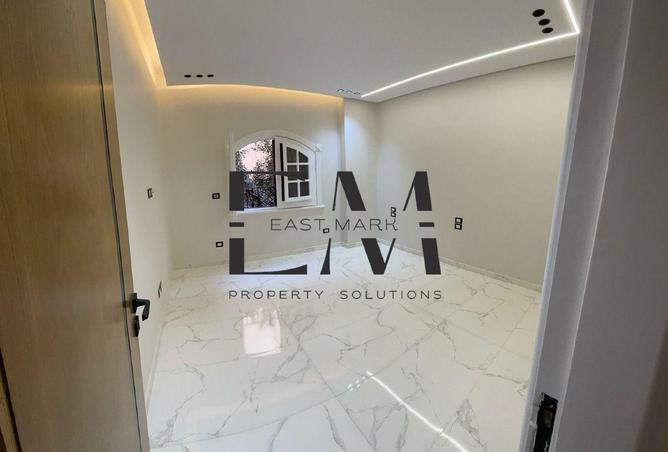 8212567 - Property Image 3