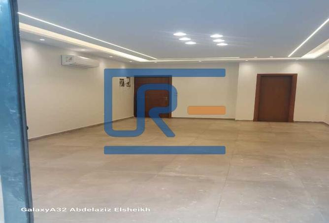 7989856 - Property Main Image