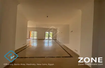 فيلا - 3 غرف نوم - 3 حمامات للايجار في مدينتي - القاهرة