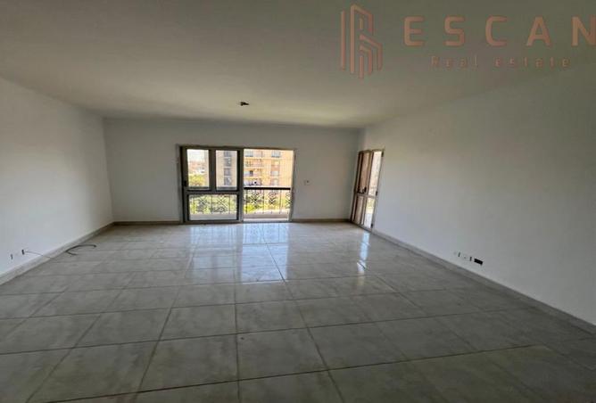 8023632 - Property Image 2
