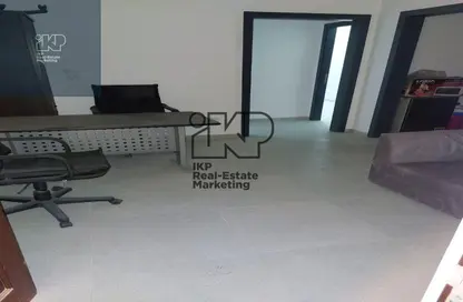 عيادة - استوديو - 1 حمام للايجار في مدينتي - القاهرة