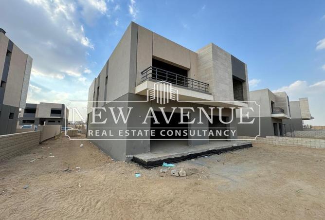 8033691 - Property Image 2