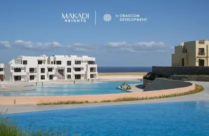 Chalet - 3 Bedrooms - 3 Bathrooms for sale in Makadi Orascom Resort - Makadi - Hurghada - Red Sea