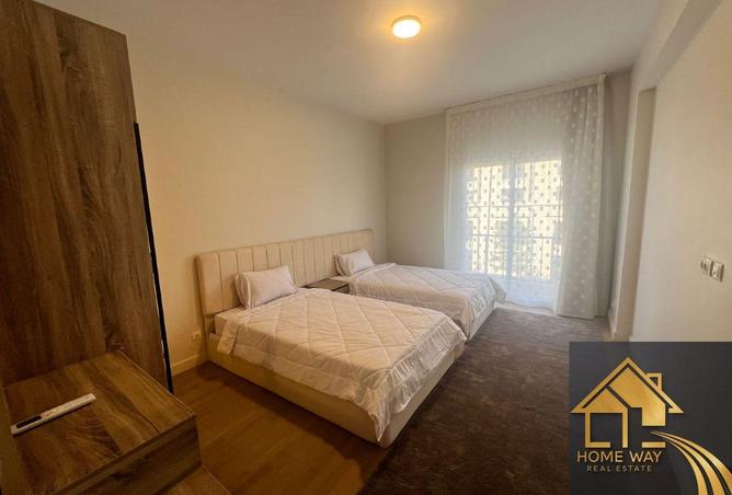 8015661 - Property Image 2