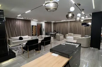 شقة - 3 غرف نوم - 3 حمامات للايجار في الحي التاسع - الشيخ زايد - الجيزة