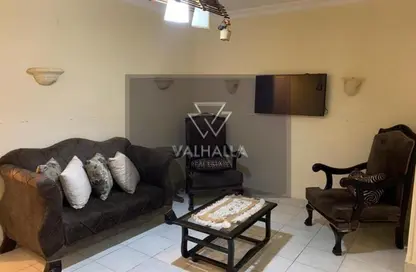 شقة - 2 غرف نوم - 2 حمامات للايجار في شارع شجرة الدر - الزمالك - القاهرة شقة - 2 غرف نوم - 2 حمامات للايجار في شارع شجرة الدر - الزمالك - القاهرة