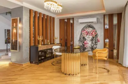 Villa - 5 Bedrooms - 5 Bathrooms for rent in Rawda - Al Wahat Road - 6 October City - Giza