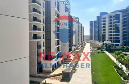Apartment - 1 Bedroom - 1 Bathroom for sale in Zed Towers - Sheikh Zayed Compounds - Sheikh Zayed City - Giza