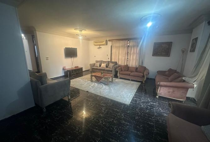 8174683 - Property Image 3