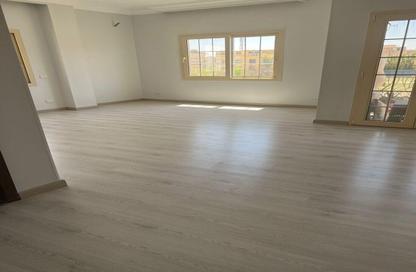 Duplex - 3 Bedrooms - 3 Bathrooms for rent in 5th District - Sheikh Zayed City - Giza