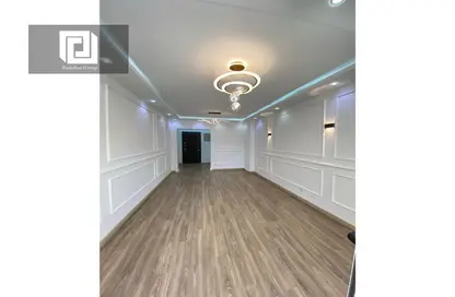 Apartment - 2 Bedrooms - 1 Bathroom for sale in Madinaty - Cairo