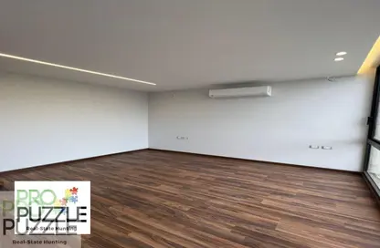 Apartment - 2 Bedrooms - 2 Bathrooms for rent in Lake View Residence - 5th Settlement Compounds - The 5th Settlement - New Cairo City - Cairo