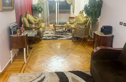 شقة - 3 غرف نوم - 1 حمام للايجار في سموحة - حي شرق - الاسكندرية