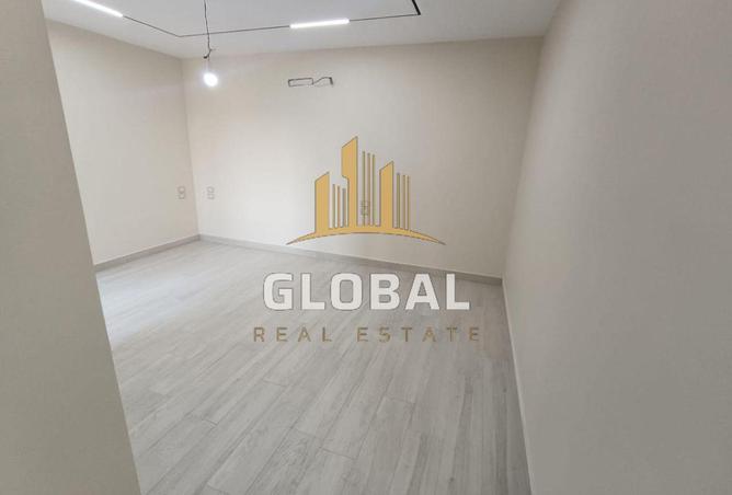 8039825 - Property Image 3