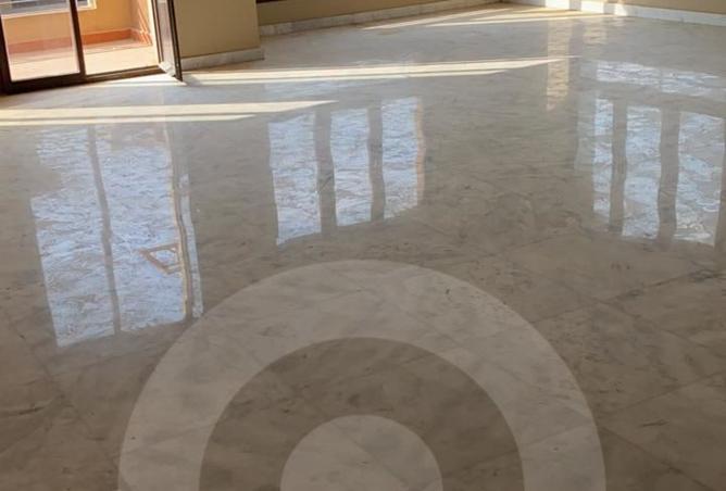 8354911 - Property Image 2