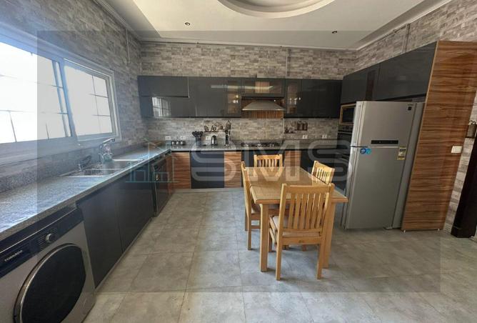 8401709 - Property Image 3