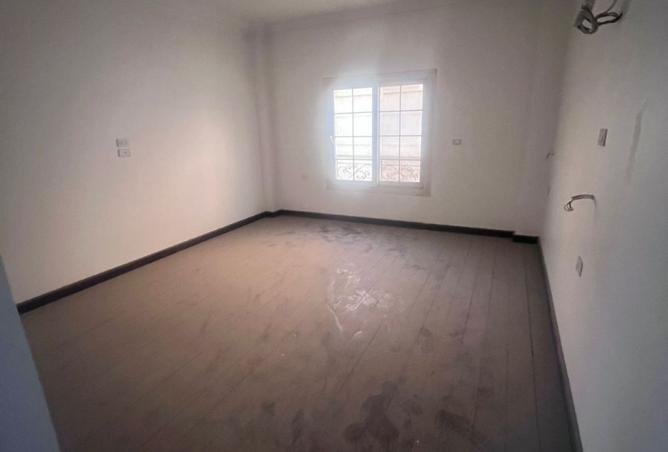 8021759 - Property Image 2