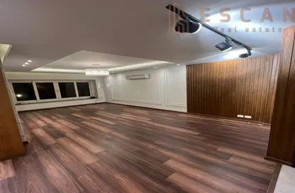 شقة - 3 غرف نوم - 2 حمامات للبيع في شارع ام كلثوم - الرحاب المرحلة الثالثة - الرحاب - مدينة القاهرة الجديدة - القاهرة شقة - 3 غرف نوم - 2 حمامات للبيع في شارع ام كلثوم - الرحاب المرحلة الثالثة - الرحاب - مدينة القاهرة الجديدة - القاهرة