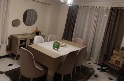 شقة - 3 غرف نوم - 2 حمامات للبيع في شارع مهدي عرفه - المنطقة التاسعة - مدينة نصر - القاهرة شقة - 3 غرف نوم - 2 حمامات للبيع في شارع مهدي عرفه - المنطقة التاسعة - مدينة نصر - القاهرة