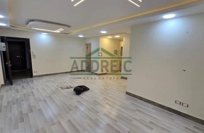 Apartment - 2 Bedrooms - 2 Bathrooms for sale in Madinaty - Cairo