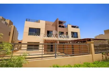 Villa - 5 Bedrooms - 4 Bathrooms for sale in Alma - 2nd District - Sheikh Zayed City - Giza