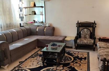 Apartment - 2 Bedrooms - 1 Bathroom for rent in Al Gazaer St. - New Maadi Extension - Hay El Maadi - Cairo