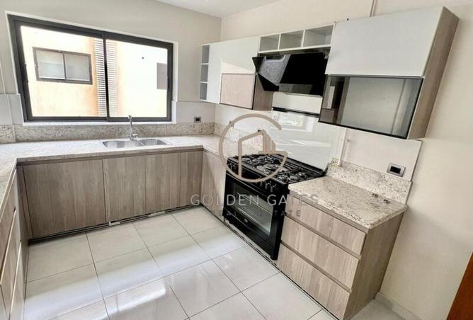 8335016 - Property Image 3