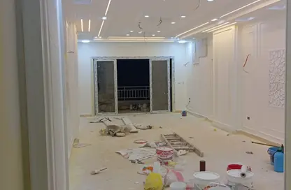 شقة - 3 غرف نوم - 3 حمامات للايجار في مدينة وصال - كمبوندات الشروق - مدينة الشروق - القاهرة