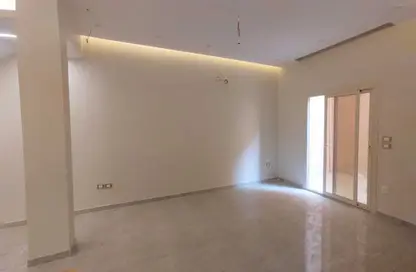 Duplex - 4 Bedrooms - 4 Bathrooms for rent in South Lotus - El Lotus - New Cairo City - Cairo