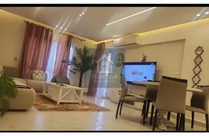 Apartment - 2 Bedrooms - 1 Bathroom for rent in El Rehab Extension - Al Rehab - New Cairo City - Cairo