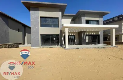 Villa - 5 Bedrooms - 4 Bathrooms for sale in Swan Lake Residence - 5th Settlement Compounds - The 5th Settlement - New Cairo City - Cairo
