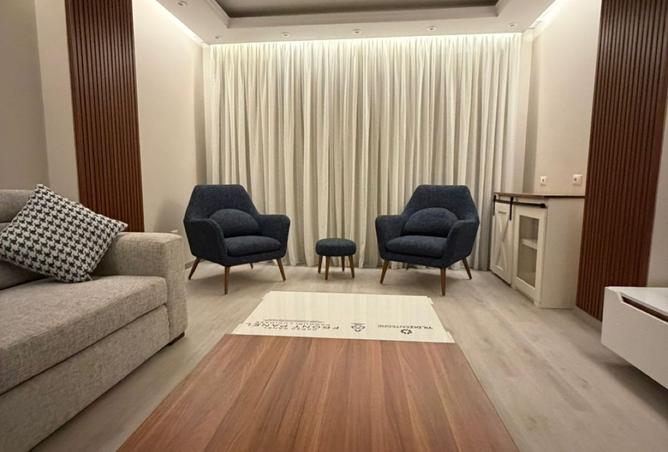 8215408 - صورة العقار 2