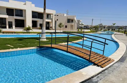 Villa - 4 Bedrooms - 4 Bathrooms for sale in Lake West - Sheikh Zayed Compounds - Sheikh Zayed City - Giza