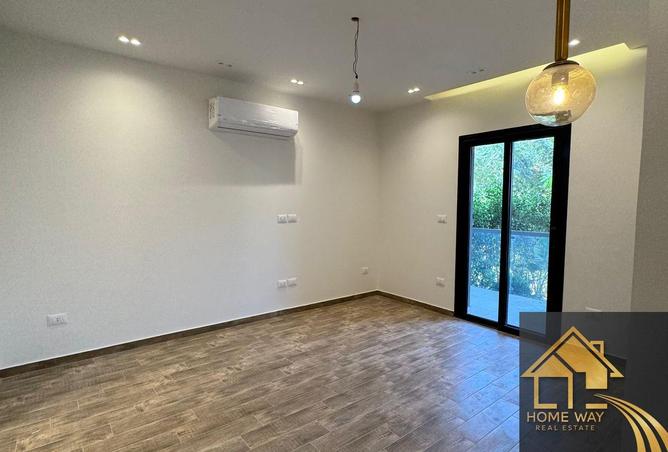 8204826 - Property Main Image