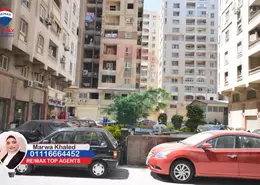 شقة - 3 غرف نوم - 3 حمامات للبيع في شارع مصطفى كامل - محرم بك - حي شرق - الاسكندرية