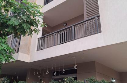 Apartment - 4 Bedrooms - 2 Bathrooms for sale in Taj City - 5th Settlement Compounds - The 5th Settlement - New Cairo City - Cairo