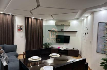 Apartment - 2 Bedrooms - 1 Bathroom for rent in Ibn Al Haytham St. - Rehab City Fifth Phase - Al Rehab - New Cairo City - Cairo