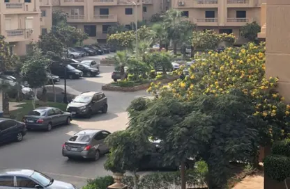 Apartment - 3 Bedrooms - 1 Bathroom for sale in Al Ashrafiya - North Investors Area - New Cairo City - Cairo