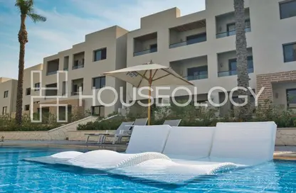 شقق فندقية - غرفة نوم - 1 حمام للبيع في أزهى - العين السخنة - السويس