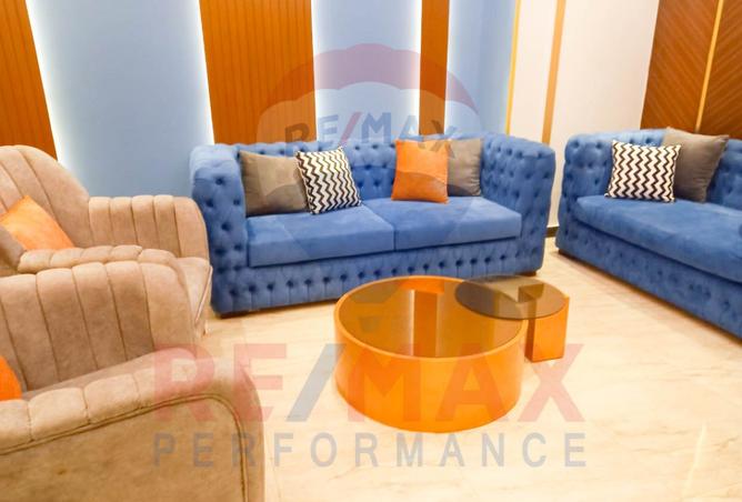 7921071 - Property Image 2