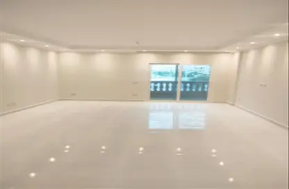 Apartment - 4 Bedrooms - 3 Bathrooms for rent in 8th District - Sheikh Zayed City - Giza