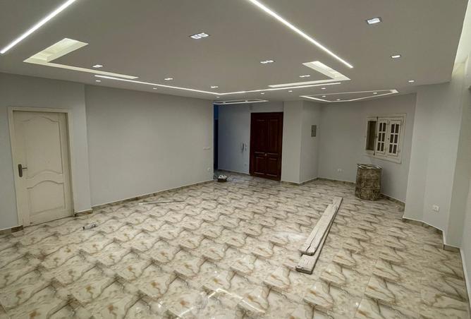 8277330 - Property Image 3