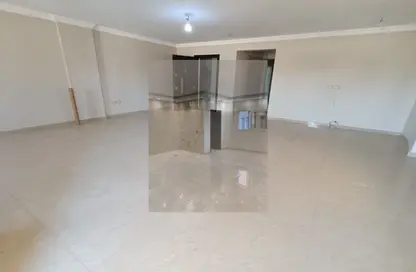 شقة - 3 غرف نوم - 3 حمامات للايجار في عمارات البنفسج - البنفسج - مدينة القاهرة الجديدة - القاهرة