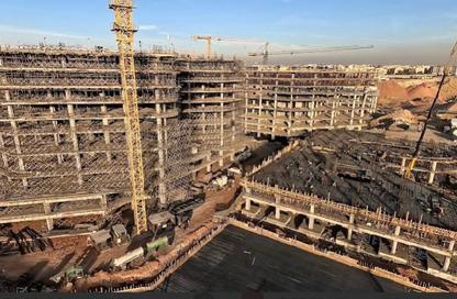 عيادة - استوديو - 1 حمام للبيع في جولدن جيت - شارع التسعين الجنوبي - التجمع الخامس - مدينة القاهرة الجديدة - القاهرة