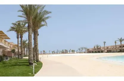 فيلا - 6 غرف نوم - 7 حمامات للبيع في بلايا ريزورت - سيدي عبد الرحمن - الساحل الشمالي